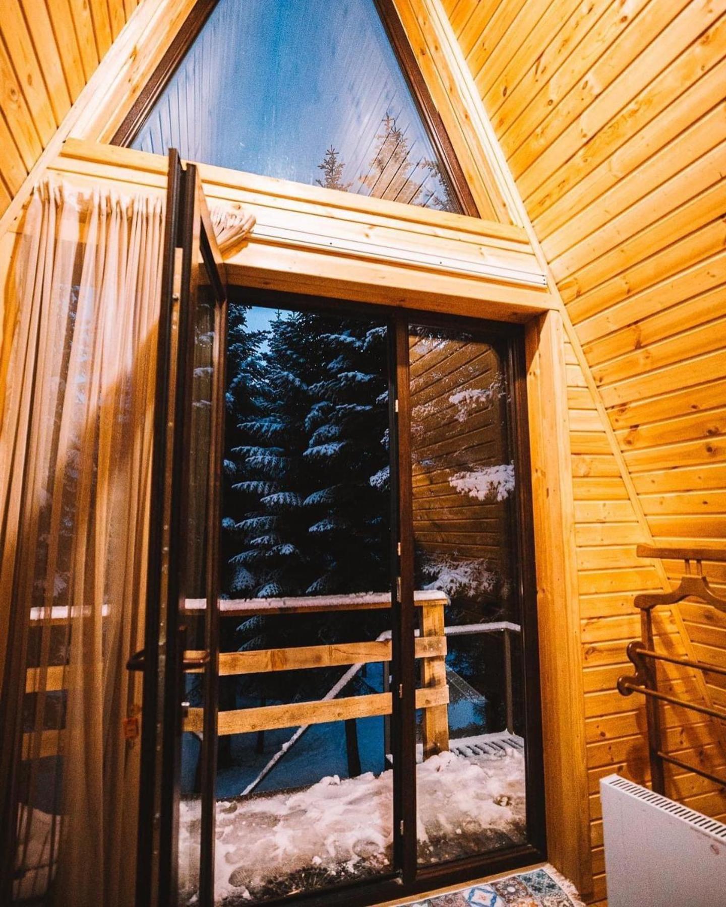 Bude Mestia Cottages Екстериор снимка