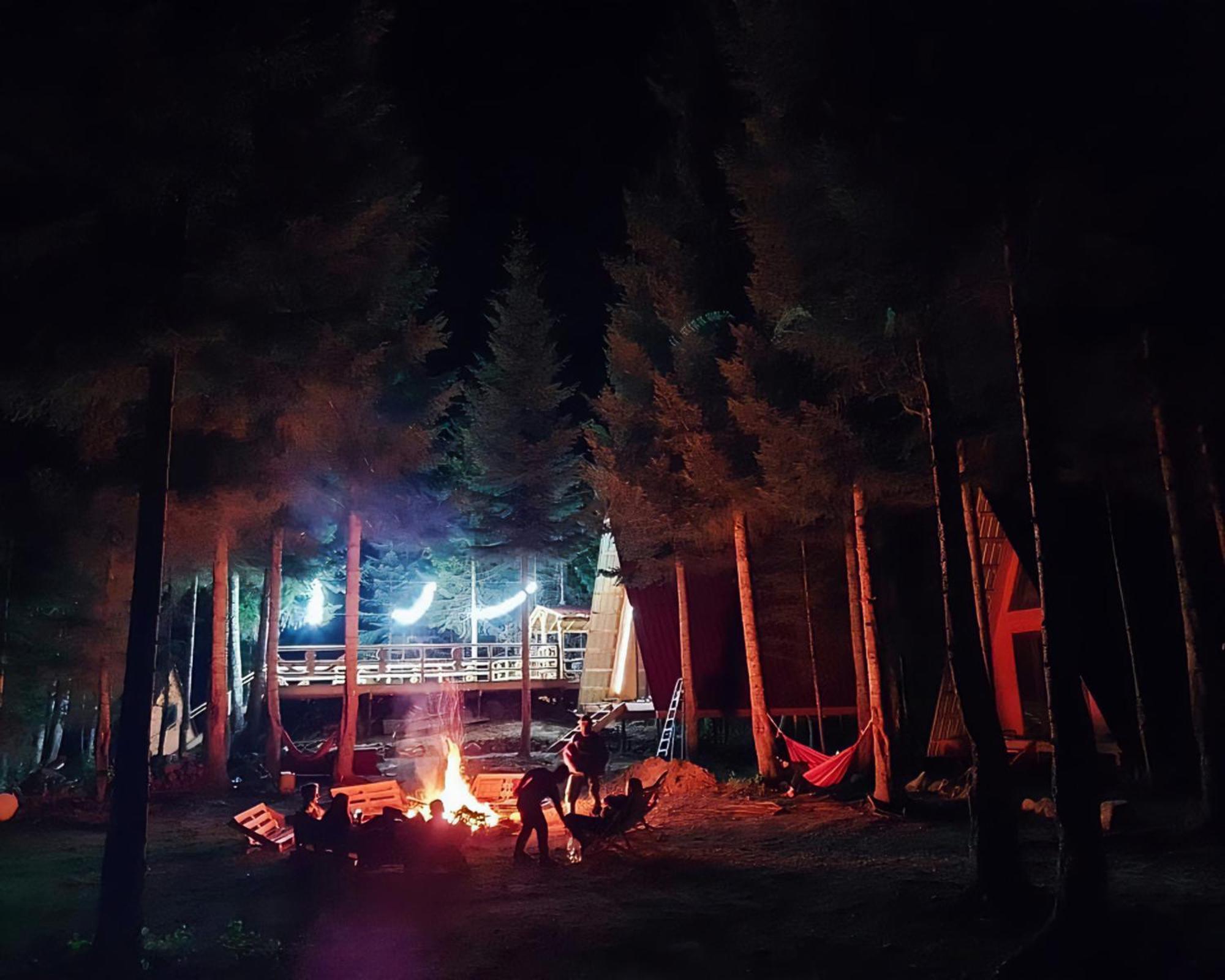 Bude Mestia Cottages Екстериор снимка
